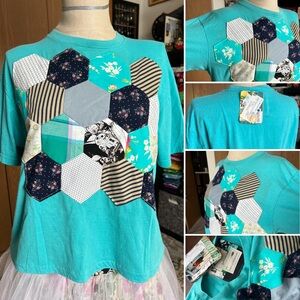 Hexie Quilt TShirt Teal